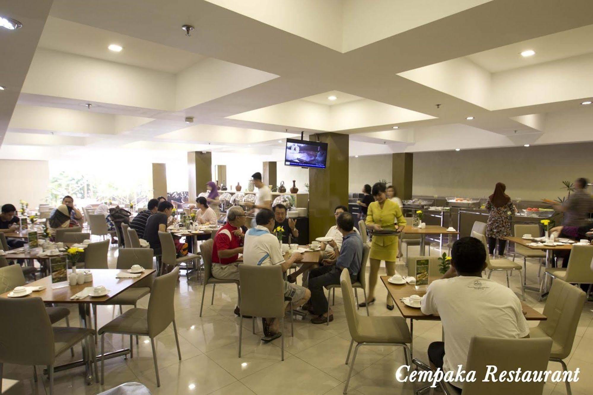 De Batara Hotel Bandung Dış mekan fotoğraf