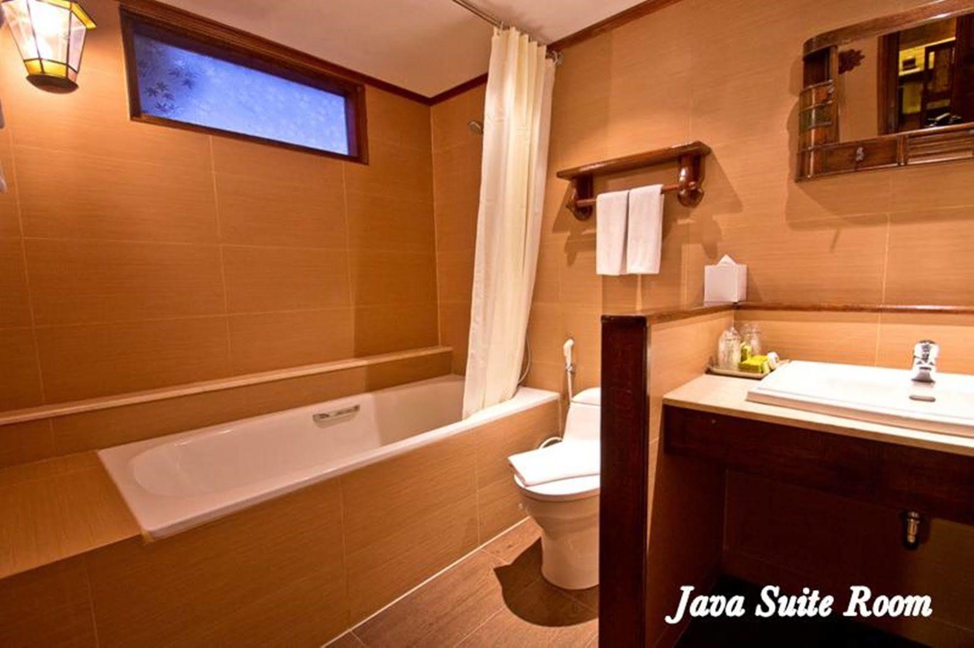 De Batara Hotel Bandung Dış mekan fotoğraf