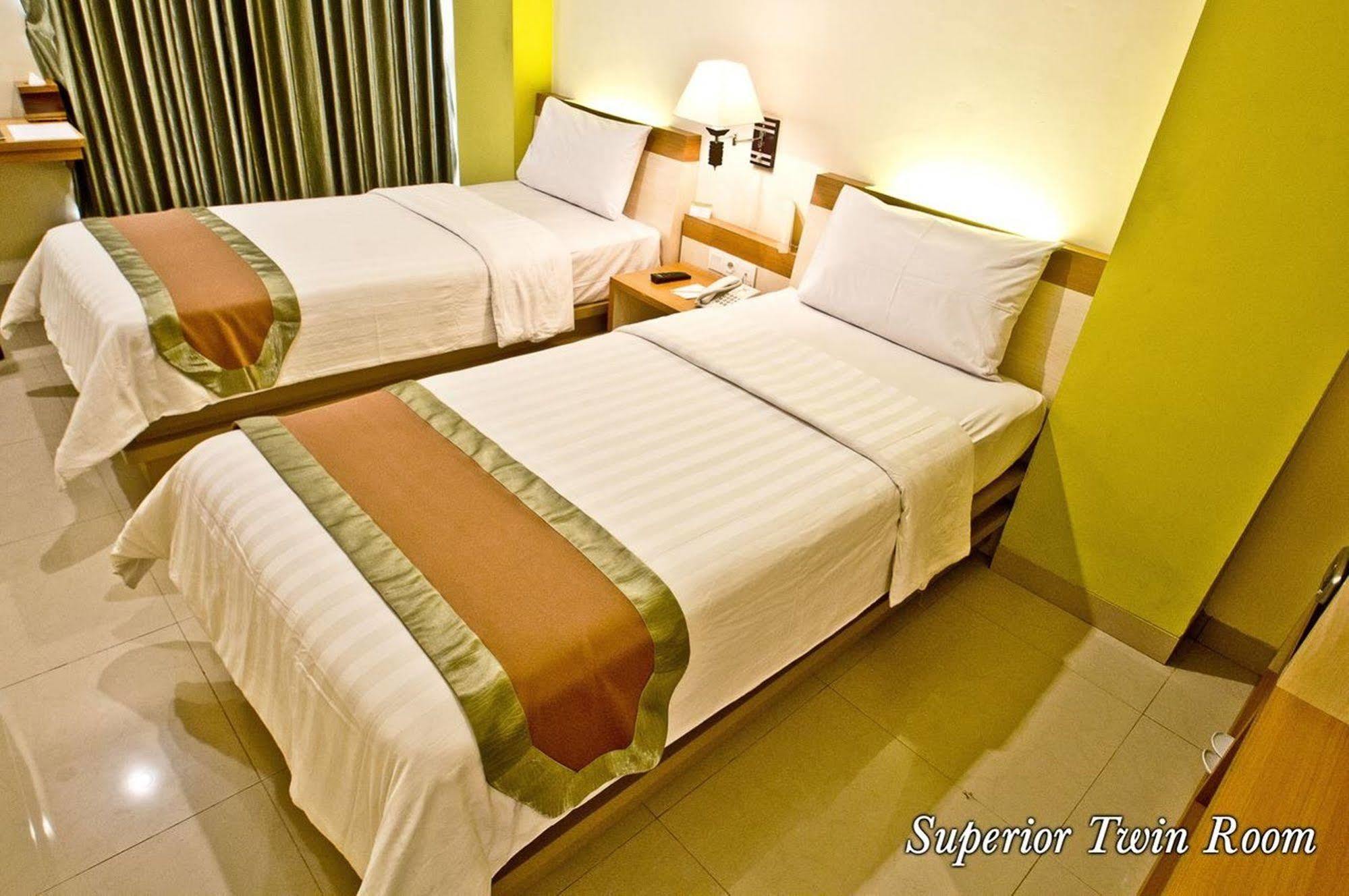 De Batara Hotel Bandung Dış mekan fotoğraf